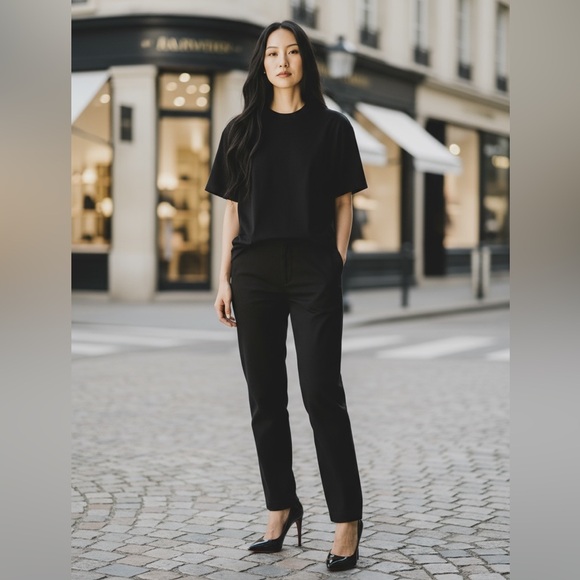 Christian Louboutin Patent Black Pumps 8.5 Box Included - Picture 4 of 9